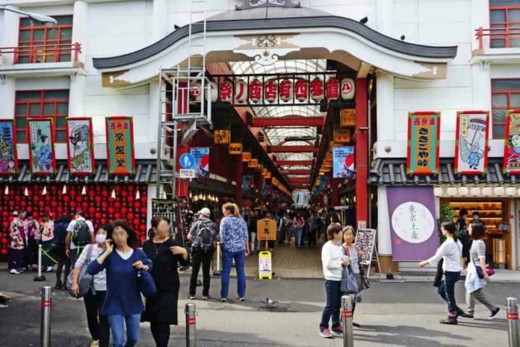 Nishisando shopping street Asakusa