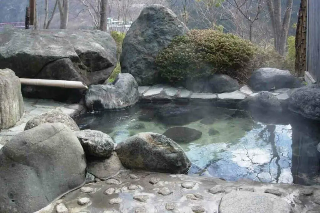 Onsen Japan bath guide