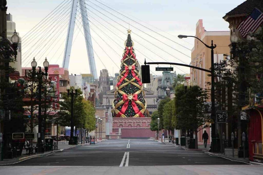 Osaka Christmas tree daylight