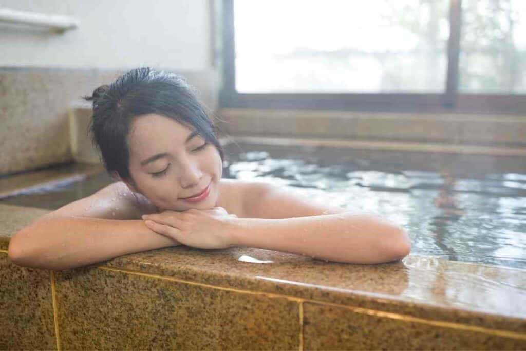 Onsen benefits and risks