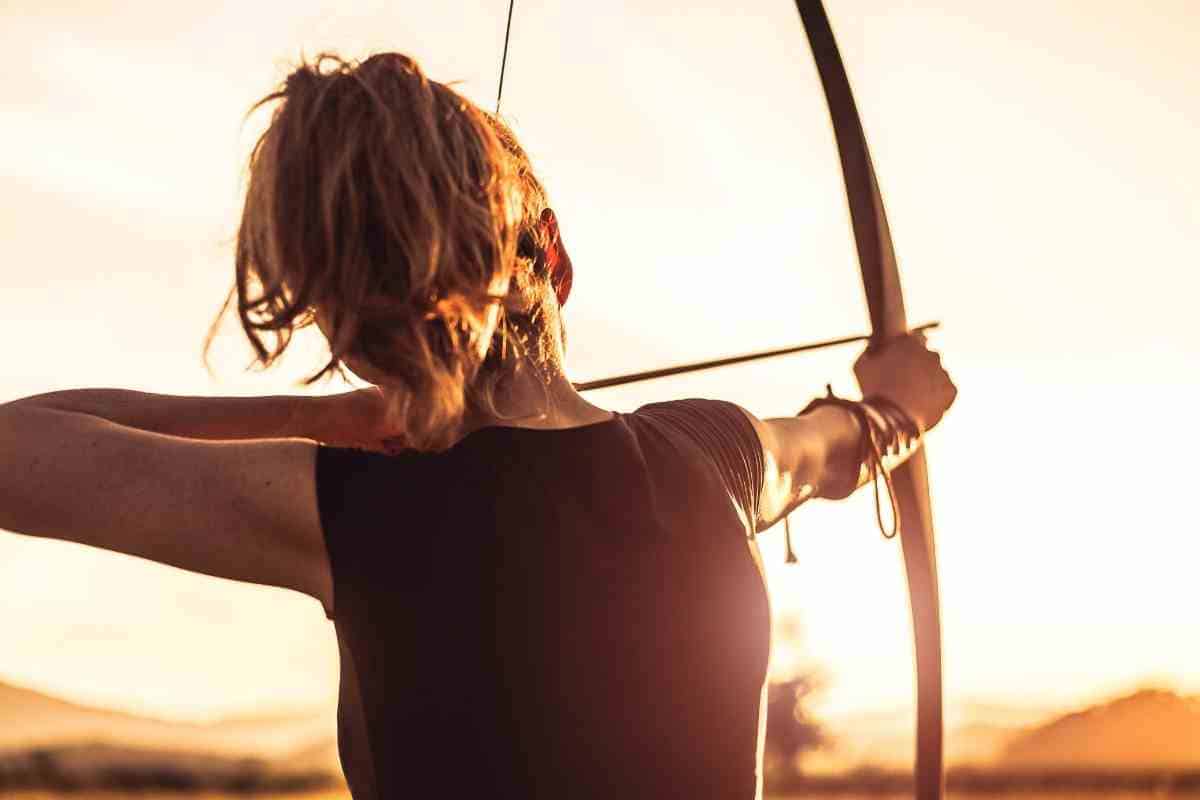 Yumi Bow vs Longbow: What’s The Main Difference? – YouGoJapan