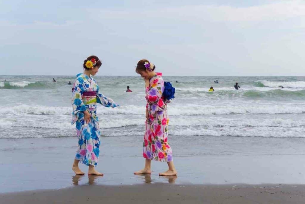 Having fun in Yukata as foreigner