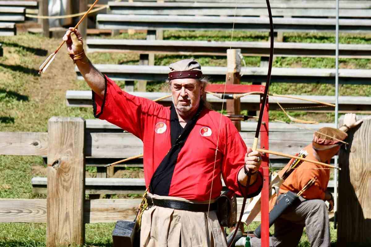 Yumi Bow vs Longbow What's The Main Difference? YouGoJapan