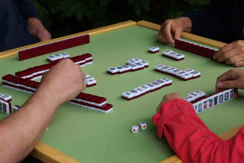 Mahjong basic and additional rules
