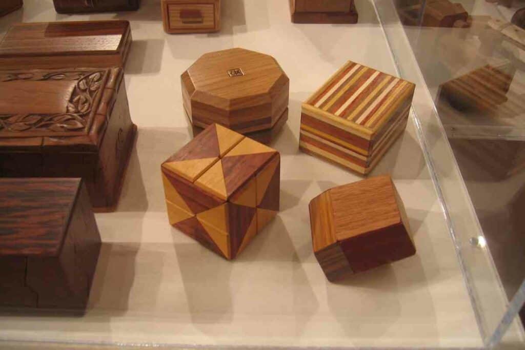 History of Wooden Japanese Puzzle Boxes – Himitsu-bako