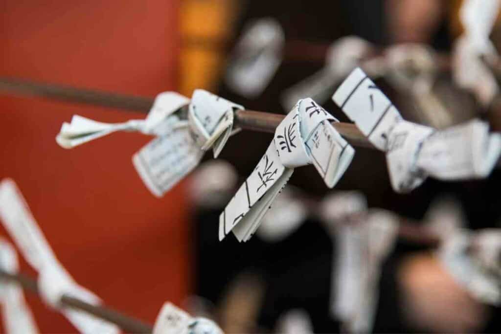 Omikuji symbol good luck in Japan