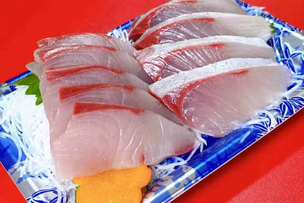 Hamachi sashimi type