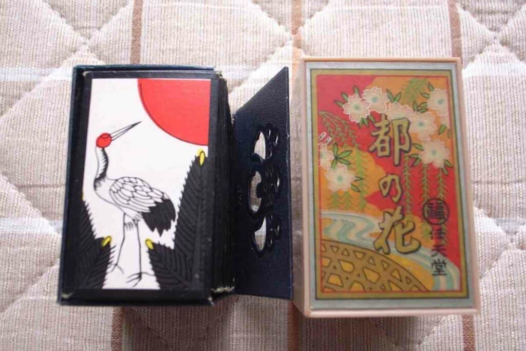 Hanafuda card moves guide