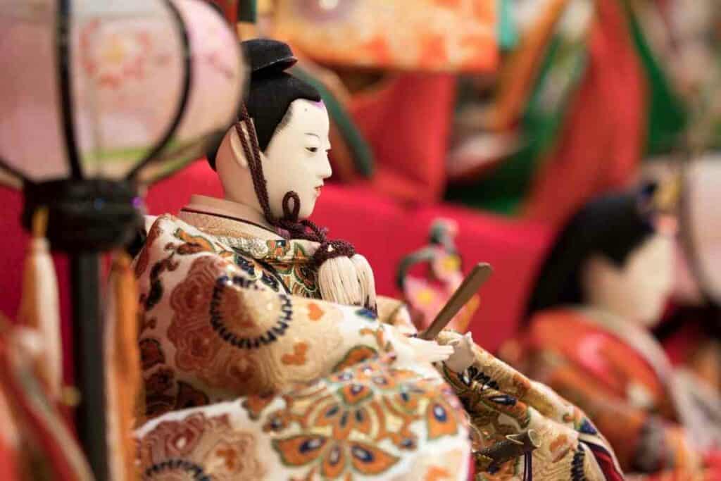 Types of Japanese dolls explained