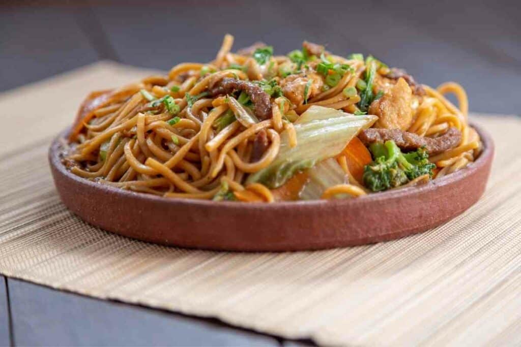 Yakisoba food