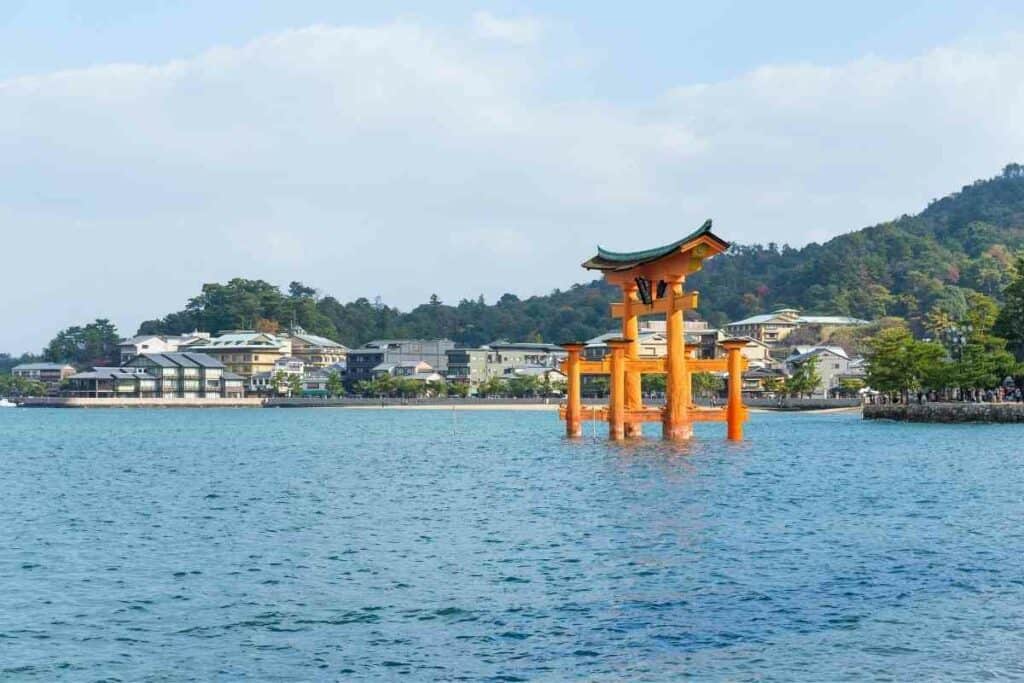 Miyajima shrine visiting