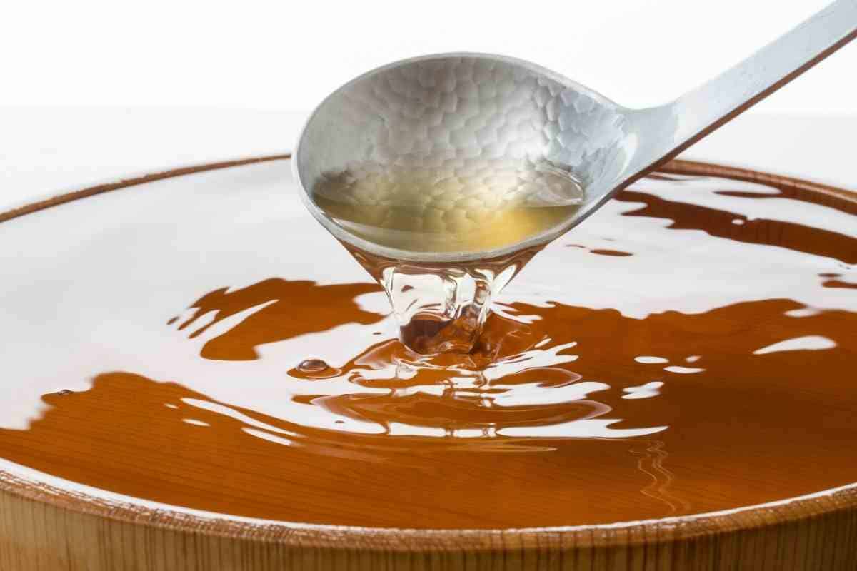 Mirin vs. Rice Vinegar Compared Is it the Same? YouGoJapan