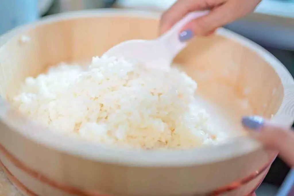 Sushi rice vinegar alternative