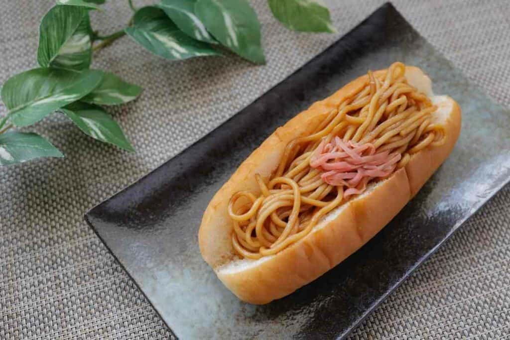 Yakisoba pan bread