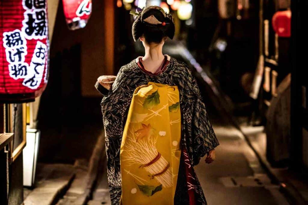 Kamogawa Geisha Dance in May in Japan