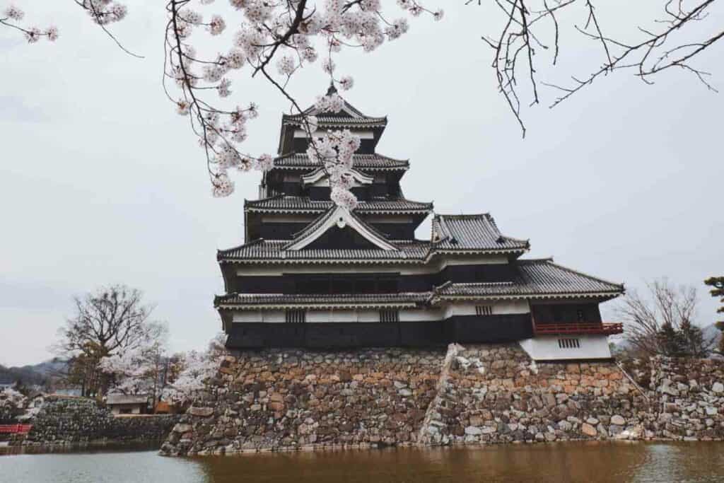 Maizuri castle in Japan