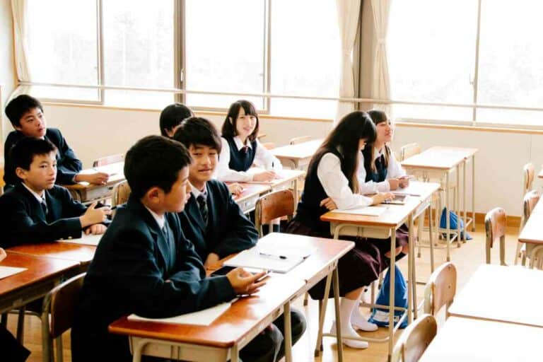 Japanese Dress Code for Schools Explained – YouGoJapan