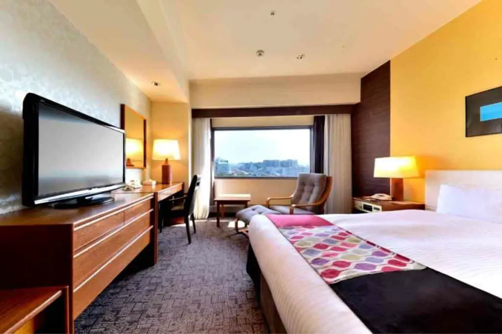 Kobe Portopia Hotel room