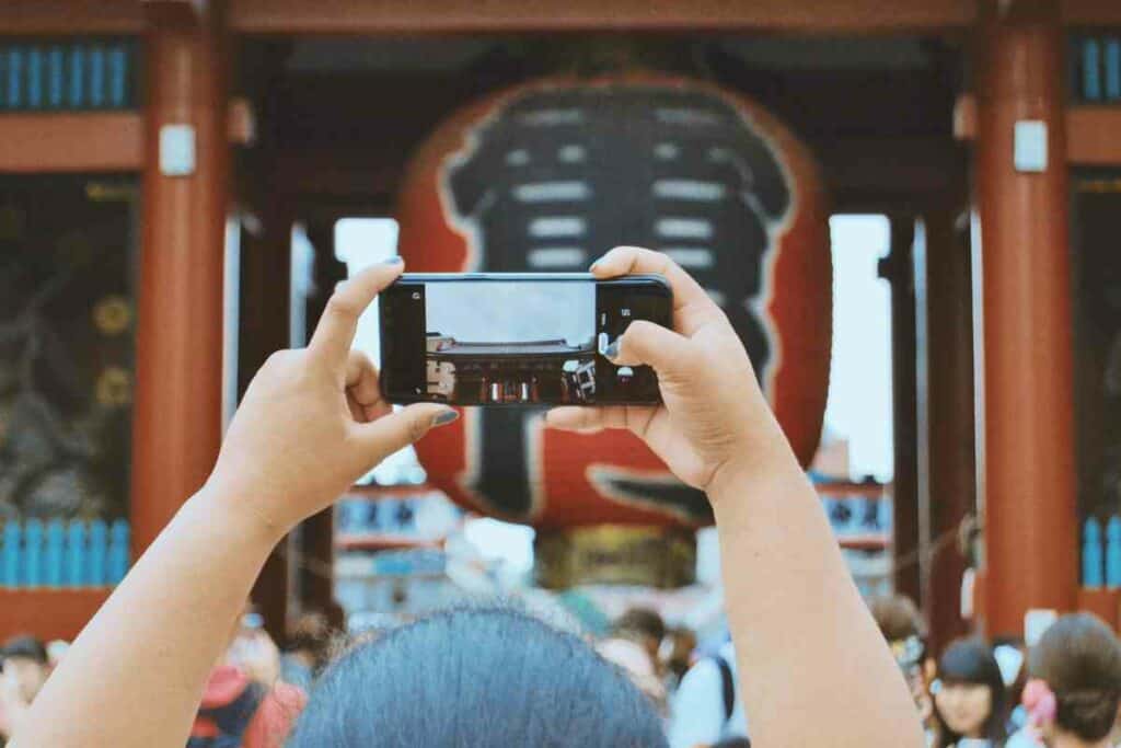 Travel to Japan without a guide