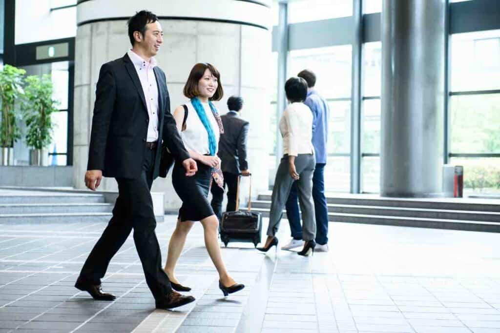 dressing well for a business day in Japan