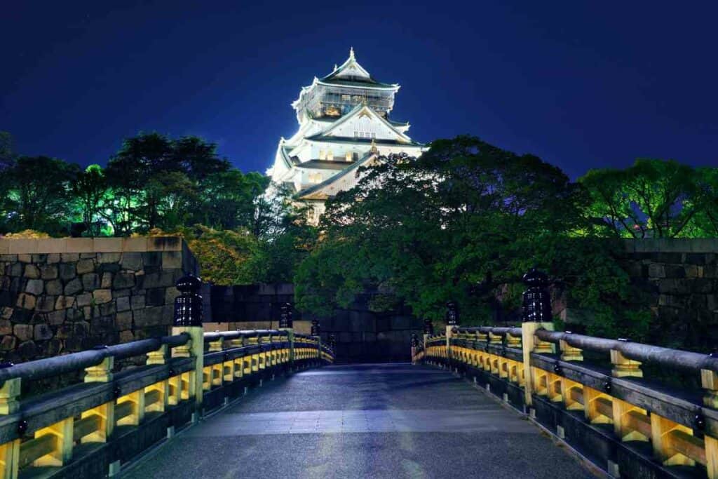 Visiting Osaka Castle