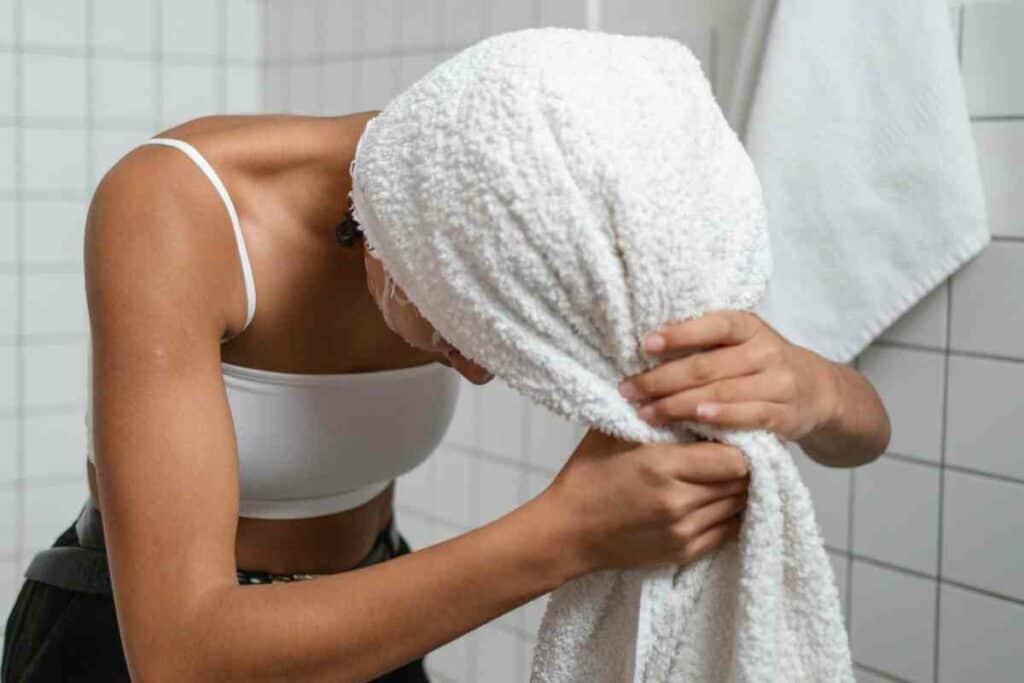 shower towels in capsule hotels