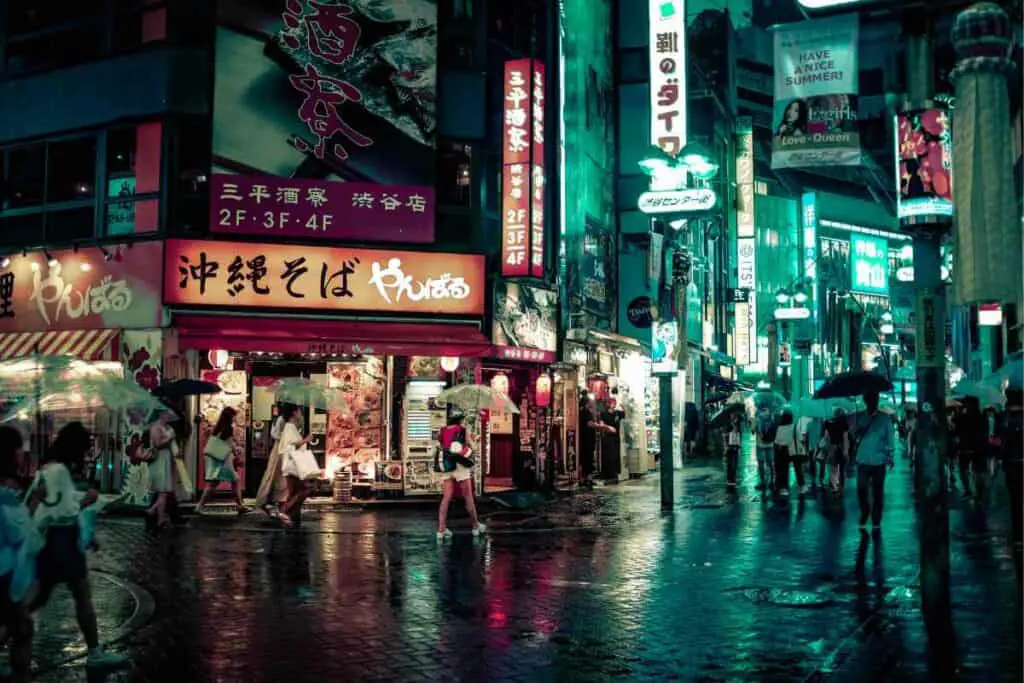 Is Tokyo Active At Night?