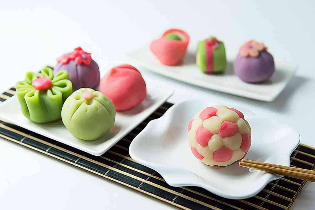Wagashi And Kyogashi The Traditional Sweets Of Japan YouGoJapan
