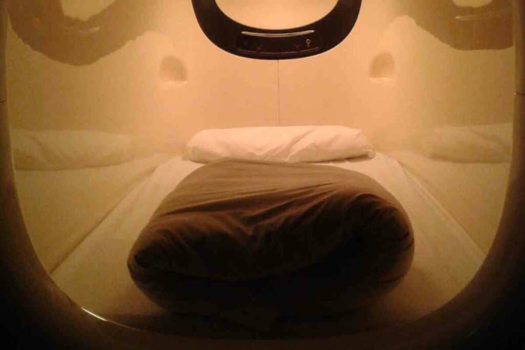 capsule hotel bed