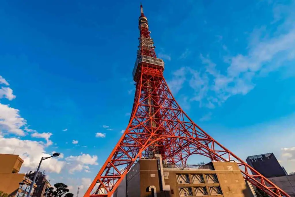 Climbing Tokyo Tower