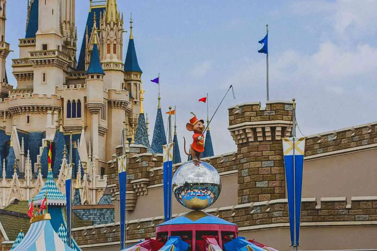 Tokyo Disneyland Rides Ranked: 5 Top Picks + Complete List of Rides