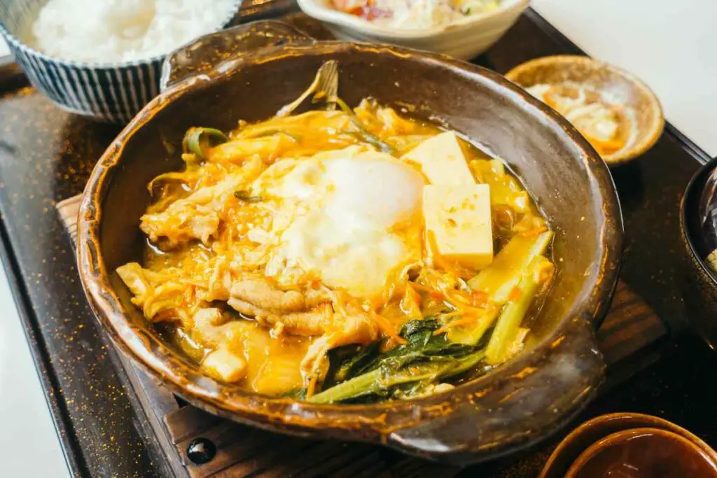 Kimchi nabe with pork or beef