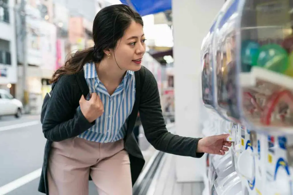 Different types of Japanese vending machines