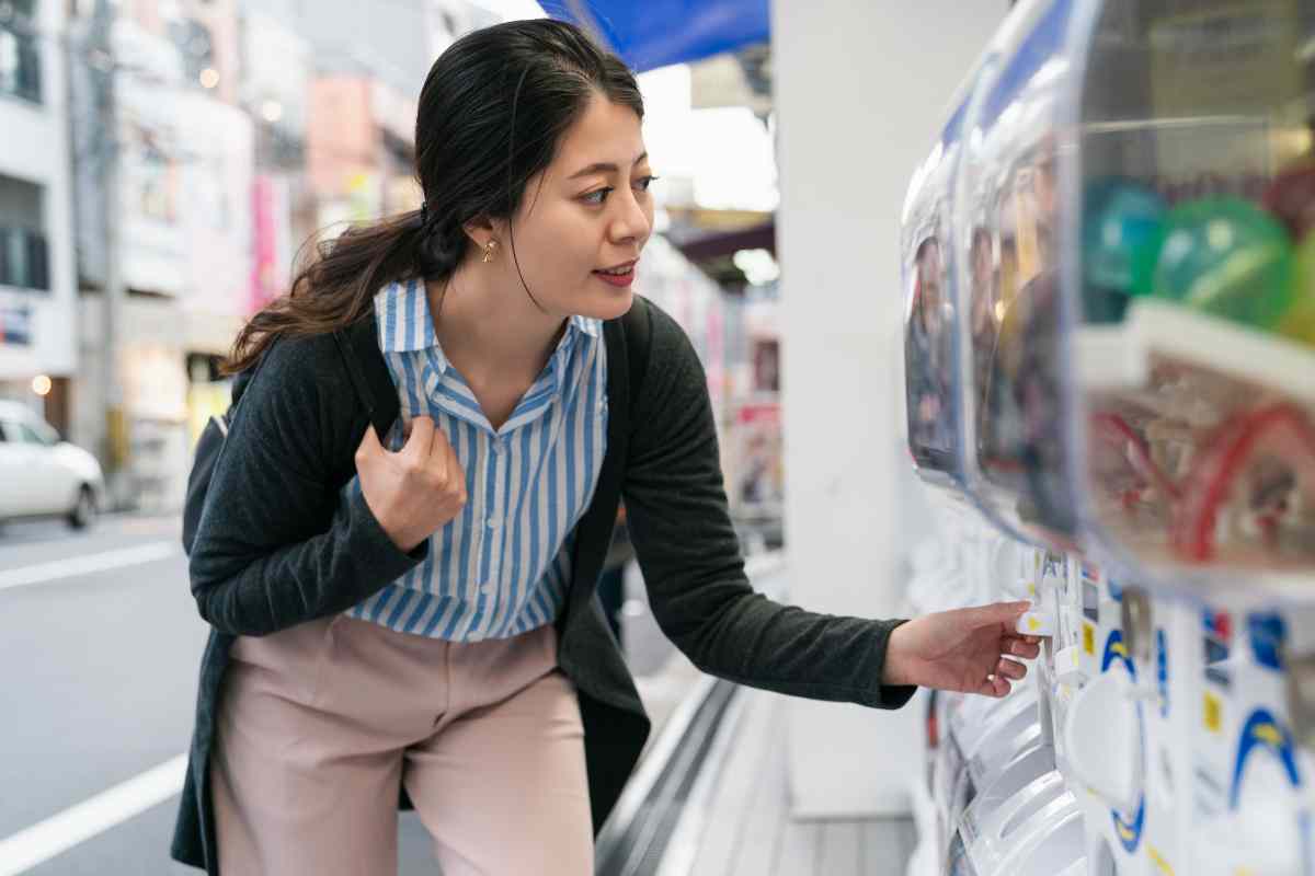 Japanese Vending Machines 2024 Guide Technology & Examples