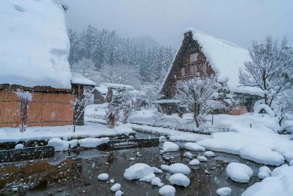 Best Destinations for Snow in Japan